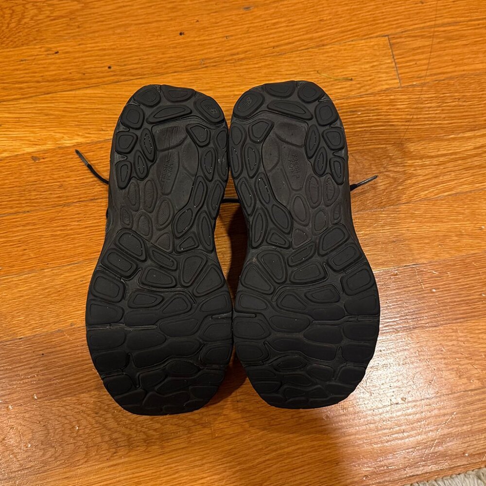 New Balance Women's Charcoal/Black Athletic Running Shoes - Picture 5 of 10